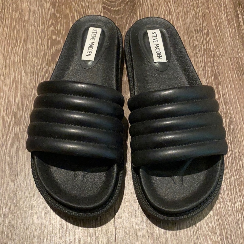 Steve Madden Slides